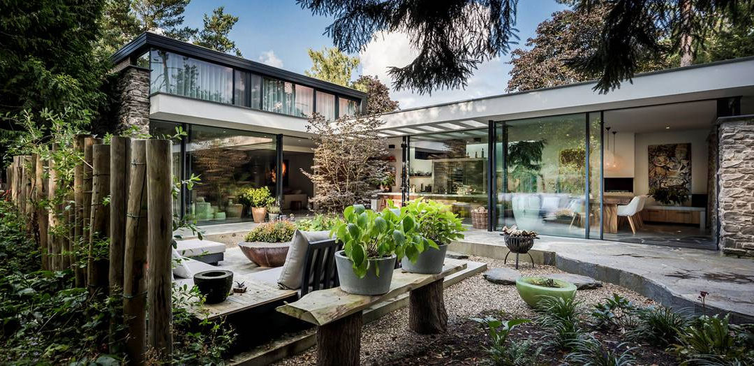 Villa W